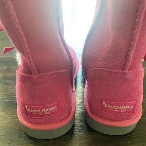 Girls size 4 kookaburra by UGG